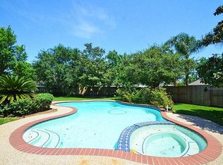 1407 Crescent Green Ct, Houston, TX 77094