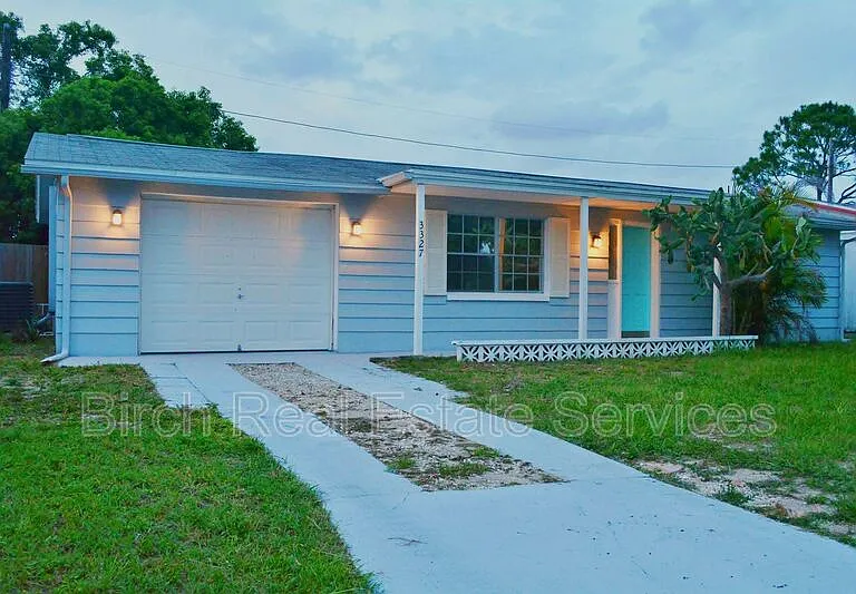 3327 Williamsburg Loop — Photo 1