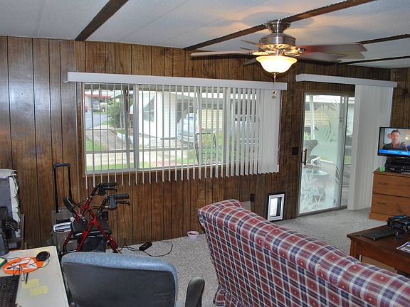 5th image of 88 Clairmont Ave