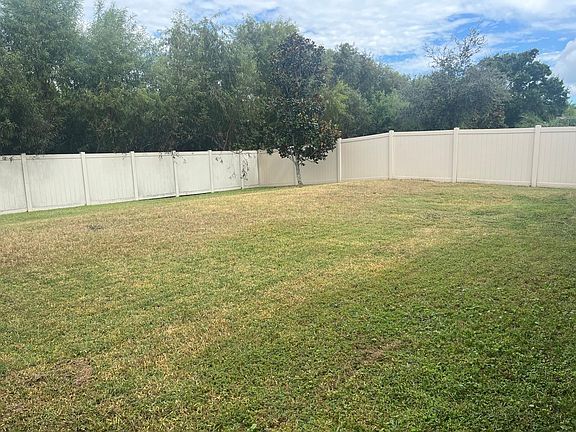 5th image of 1606 Redmond Brook Ln