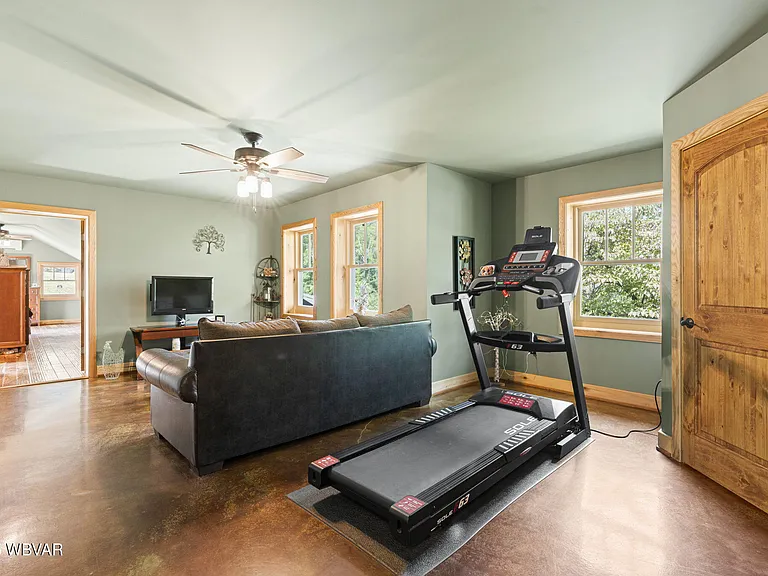 1348 Radio Club Rd #UPPER LEVEL — Photo 8