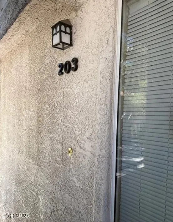 Building Photo - 3066 Tarpon Dr #203