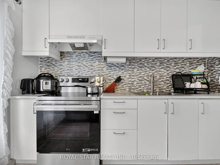 3333 McCarthy Rd #5 — Photo 16