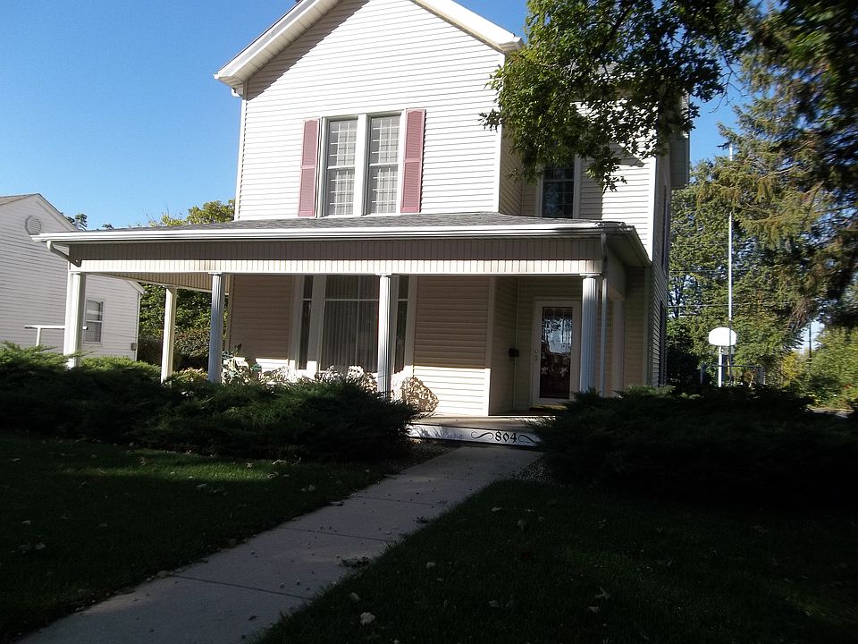 Updated siding and windows