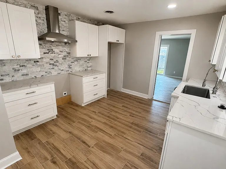 4669 Durbin Ave — Photo 6