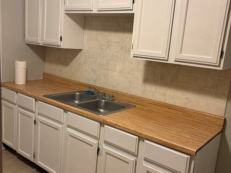 4237 Rocky River Dr #5 — Photo 5