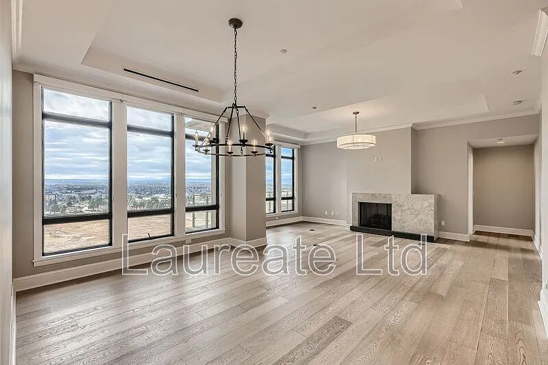 2 bed, 2.5 bath, 1980 sqft, $4,995 — Photo 2