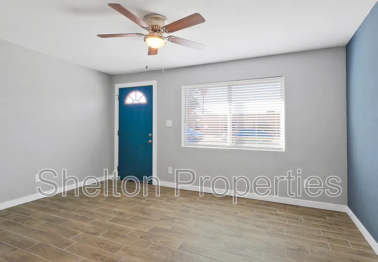 1747 E Virginia Ave #4 — Photo 7