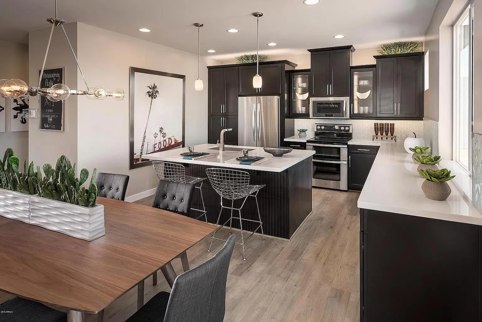 3 bed, 2.5 bath, 2187 sqft, $3,100 — Photo 3