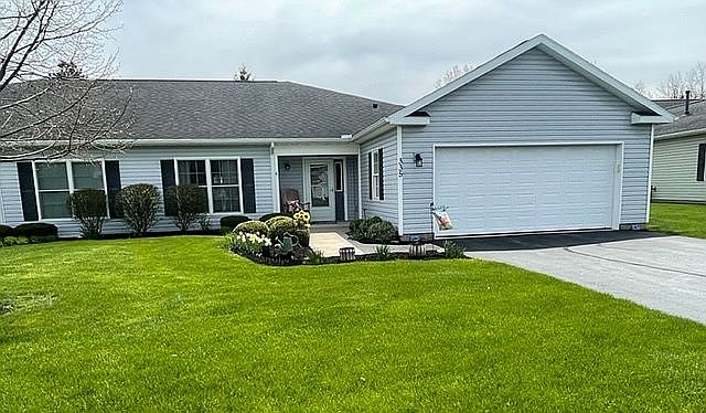 1st image of 335 Walker Dr #335
