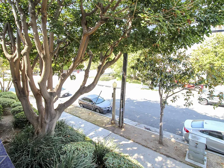 601 E California Blvd #204 — Photo 16