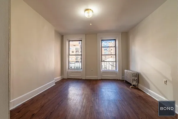 Rented by Bond New York | media 1