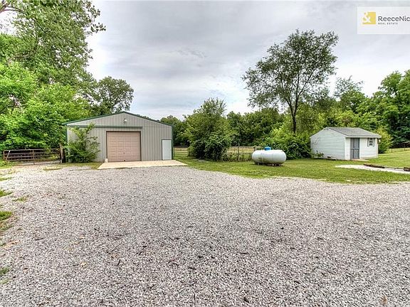 4th image of 12023 Missouri Ct #A