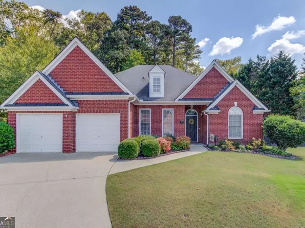 2677 Gold Rust Dr, Buford, GA 30519