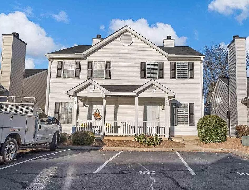 1st image of 116 Brushy Hollow Ln #116