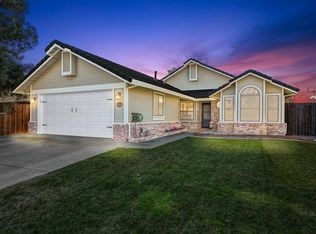 838 Cedar Canyon Cir, Galt, CA 95632