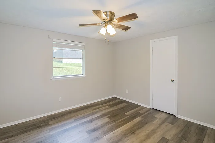 126 Magnolia Dr — Photo 9
