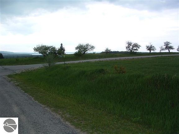 2nd image of 0 Scenic Cir