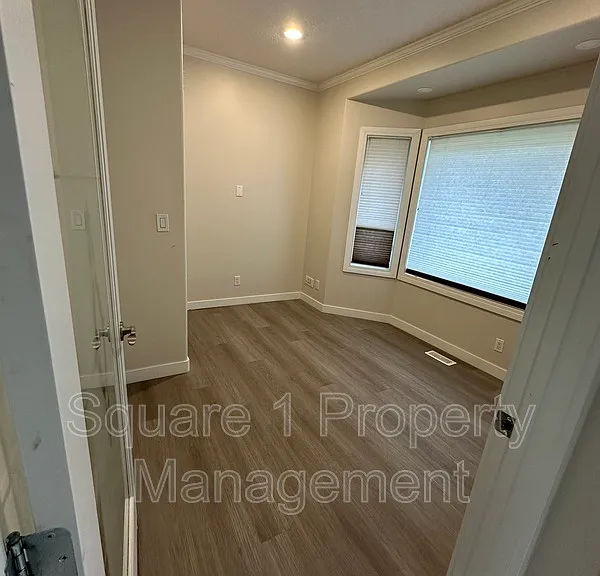 9355 94th St NW — Photo 10