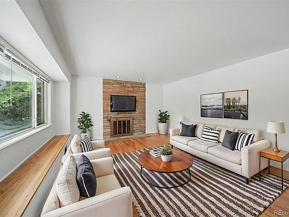2nd image of 2303 Braun Ct