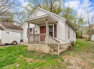2100 W Lee St, Springfield, MO 65803