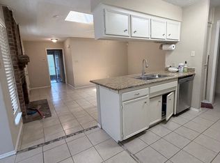 2503 Sherry St, Arlington, TX 76014