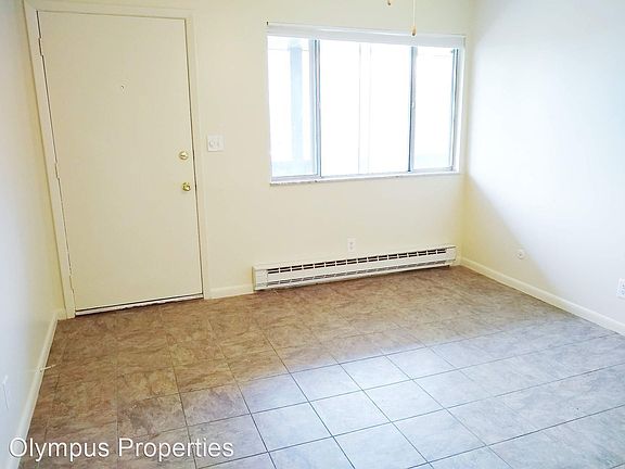 5th image of 615 W 15th St #8988411