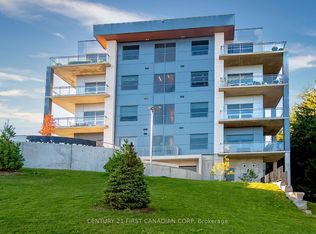 1696 Fiddlehead Pl #202, London, ON N6G2V7