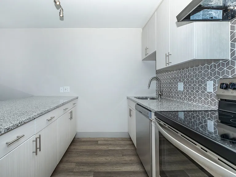 North 49 Apartments — Photo 14