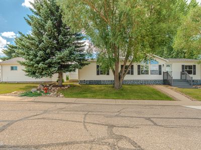 4036 Avondale Dr, Bismarck, ND, 58503