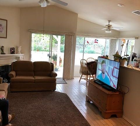 4th image of 28802 Woodside Dr