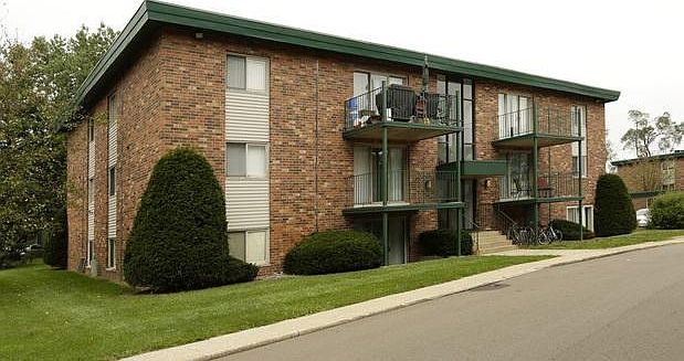 2nd image of 111 N Sage St APT 208