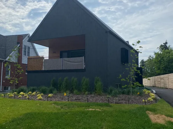 5361 Valley Way Unit 2, Niagara Falls, ON L2E 1X5