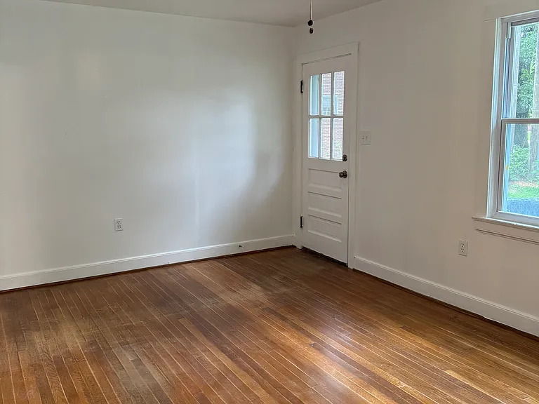 2444 Nottoway Blvd — Photo 8