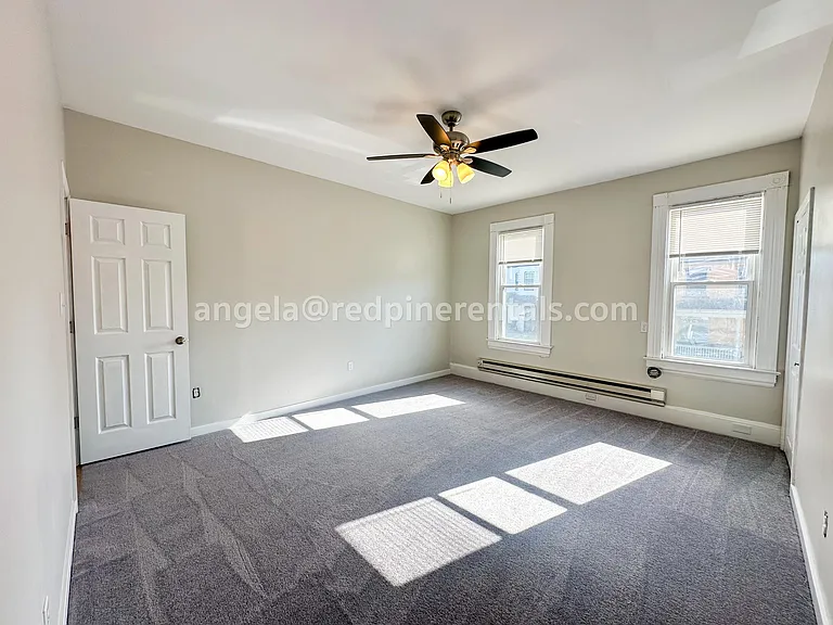 17 Walnut St #2 — Photo 7
