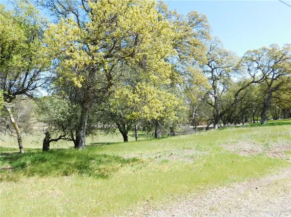 21352 Creekside Dr, Red Bluff, CA 96080