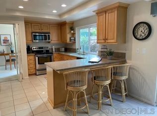 32 Catspaw Cpe, Coronado, CA 92118