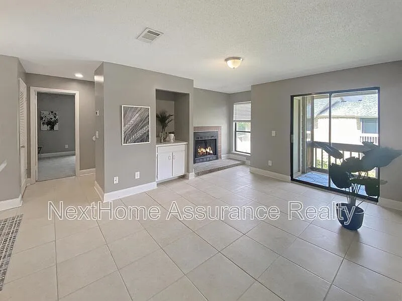 10200 Belle Rive Blvd — Photo 3