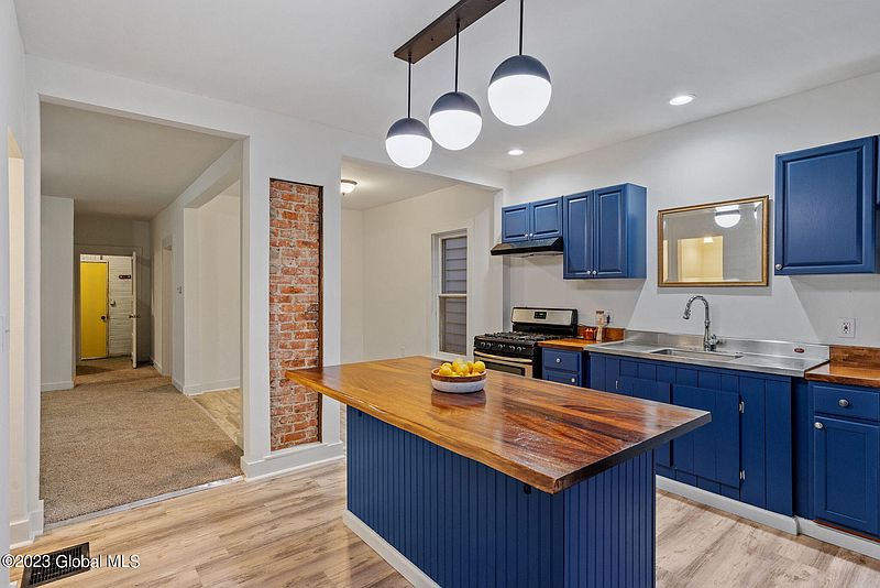2nd image of 38 James Street