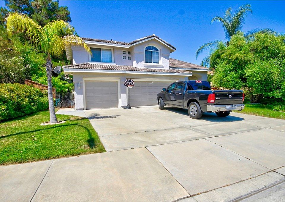 1st image of 40515 Calle Medusa