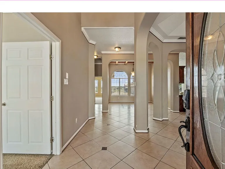 12015 Arnhamn Ln — Photo 2