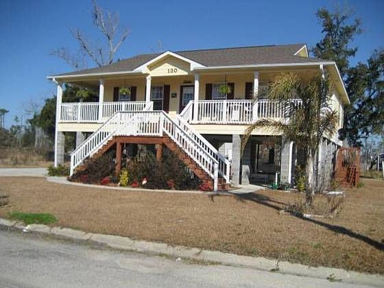 2nd image of 130 Vista Dr