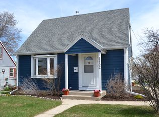 2862 S 92nd St, Milwaukee, WI