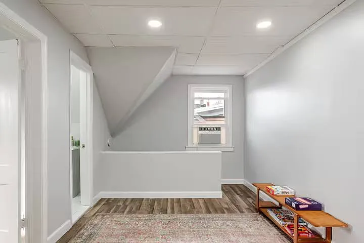 25 W 51st St — Photo 11