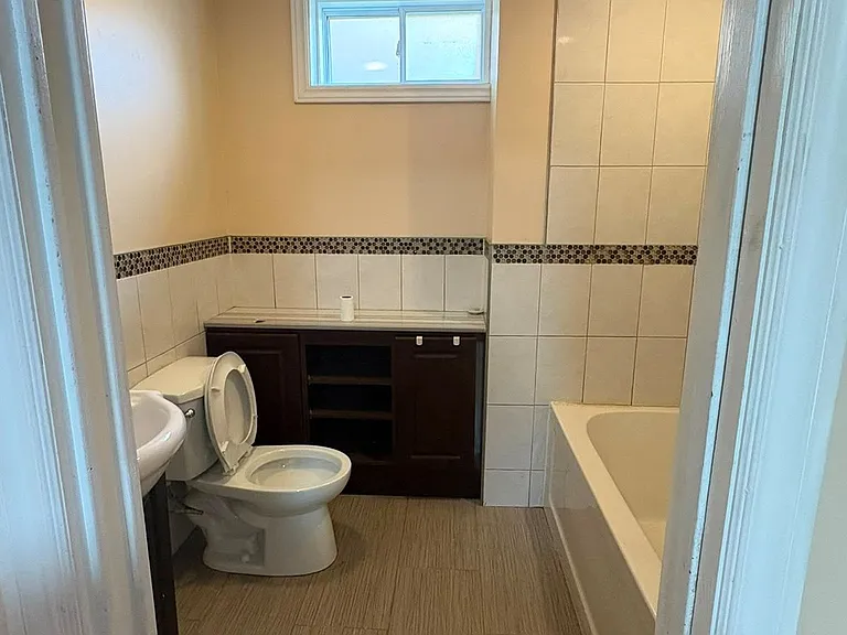 12 Empson Ct #BASEMENT — Photo 8