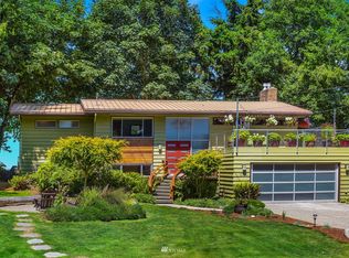 10720 SW Cowan Rd, Vashon, WA 98070