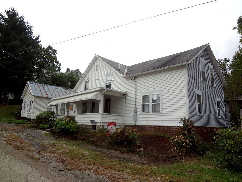 1st image of 3990 Circle Dr
