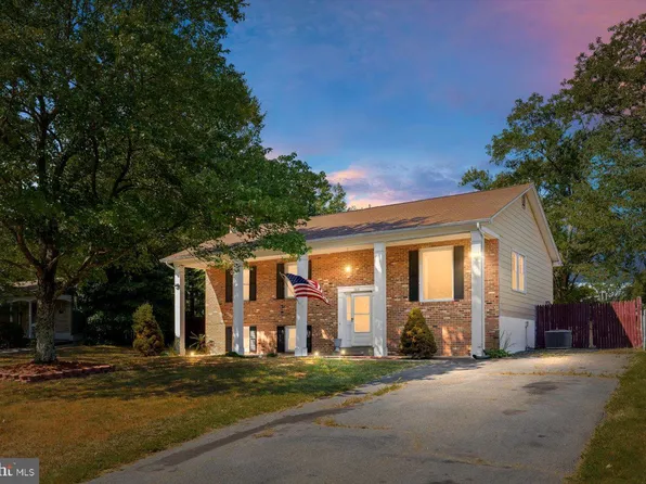 106 Raintree Blvd, Stafford, VA 22556