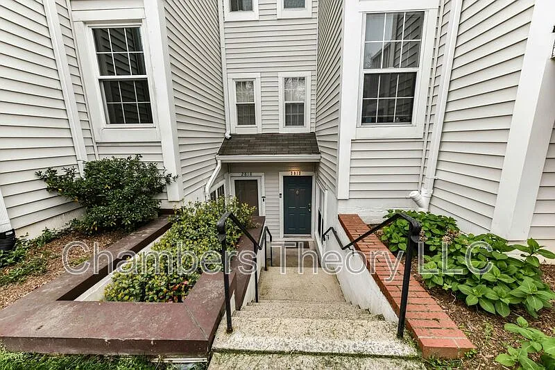 Building Photo - 2812 Yarling Ct
