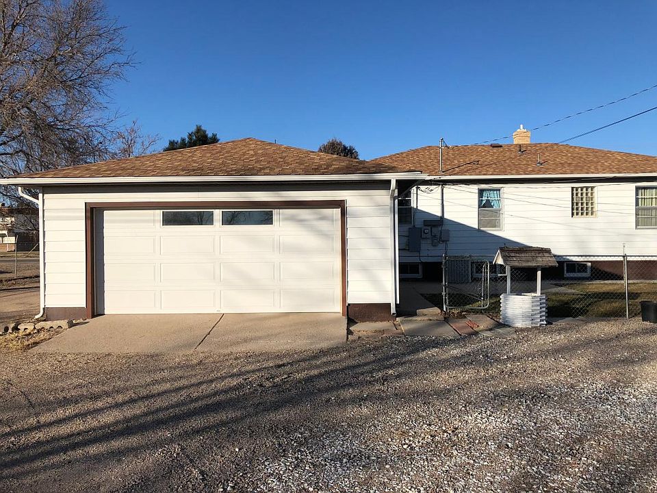 2 Car Garage and yard